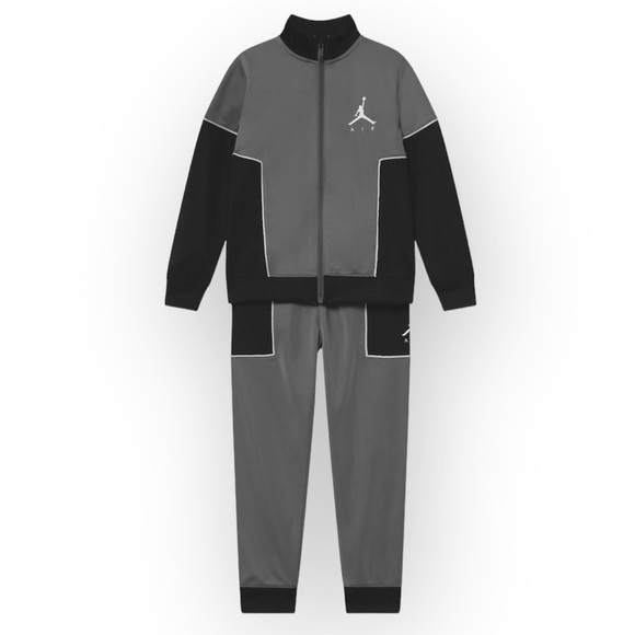 Air Jordan tracksuit - Picture 1 of 5